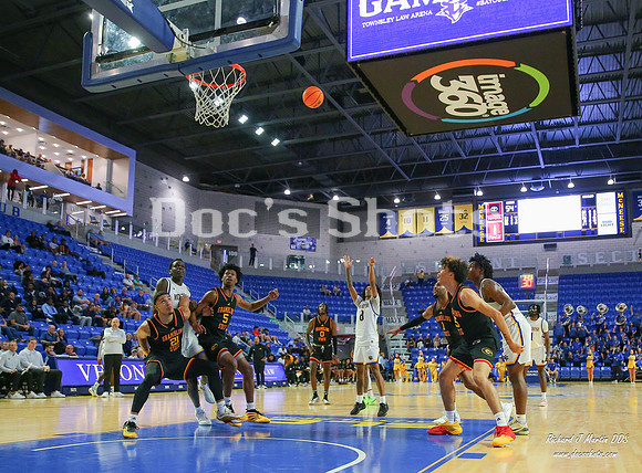 McNeese Cowboys Basketball Game with Grambling 2025