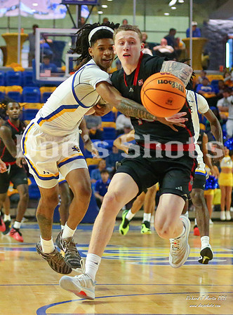 McNeese Cowboys Basketball Game with ULL 2025