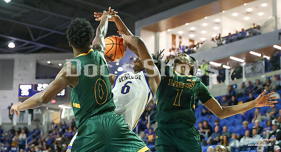 McNeese Cowboys Basketball Game with SLU 2026