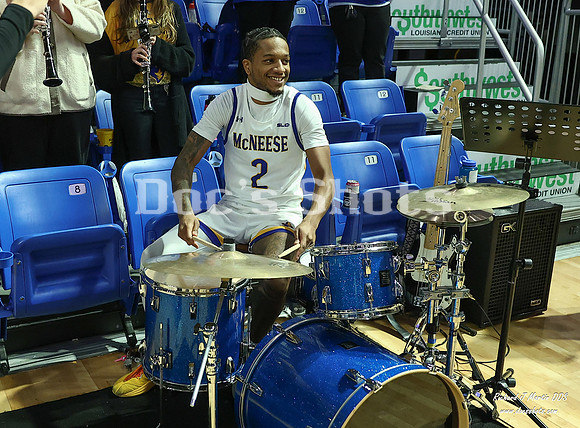 McNeese Cowboys Basketball Game with SLU 2026