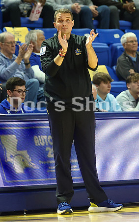 McNeese Cowboys Basketball Game with UNO 2024
