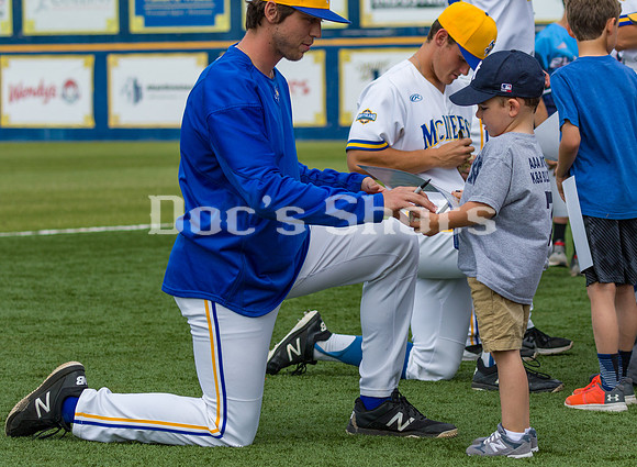 Northwestern St Baseball Game  3 2018