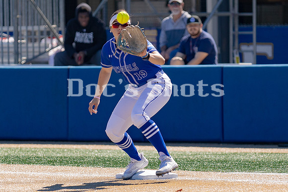 McNeese Cowgirl Softball vs Niagara 2024