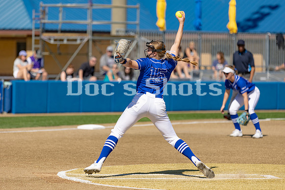 McNeese Cowgirl Softball vs Niagara 2024