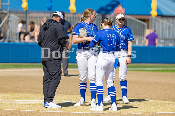 McNeese Cowgirl Softball vs Niagara 2024