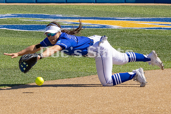 McNeese Cowgirl Softball vs Niagara 2024