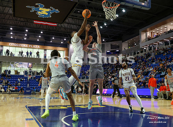 McNeese Cowboys Basketball Game with UTRGU 2025