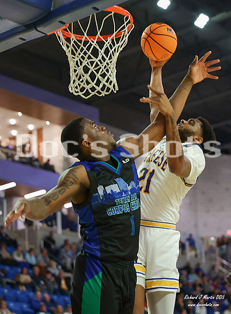 McNeese Cowboys Basketball Game with TAMU-CC 2025